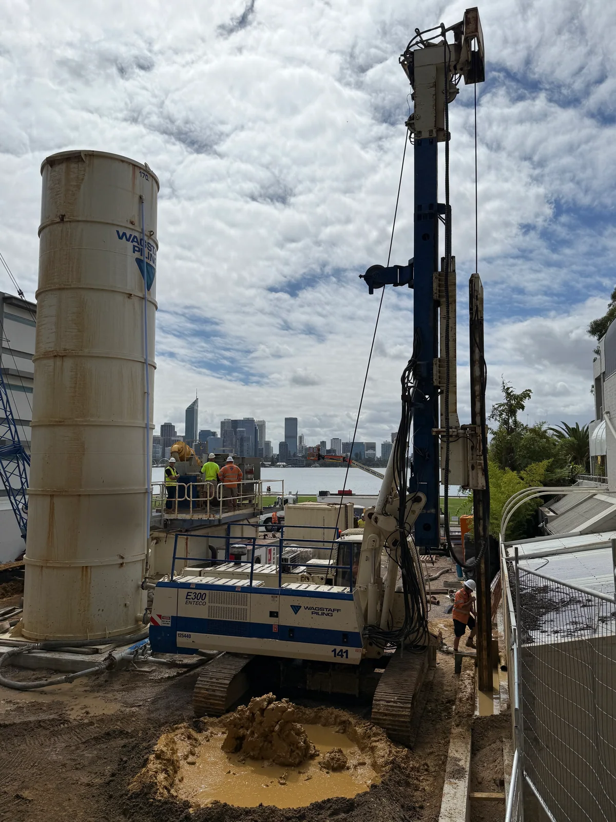 Ground engineering drilling equipment